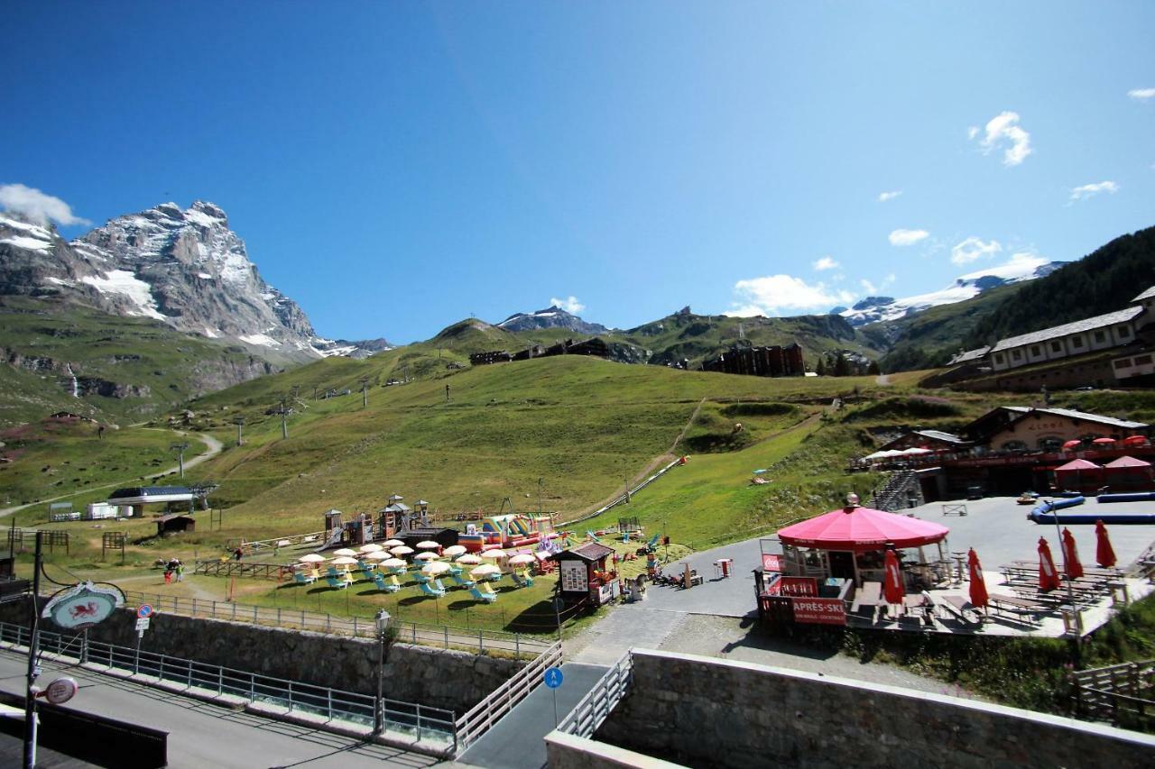 Hotel Meuble' Joli Breuil-Cervinia Eksteriør billede